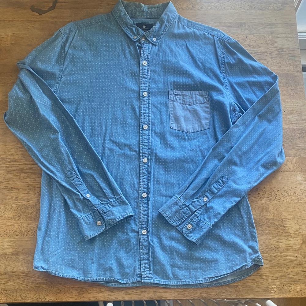 Cotton On 1991 button up long sleeve blue and white polka dots men’s XL